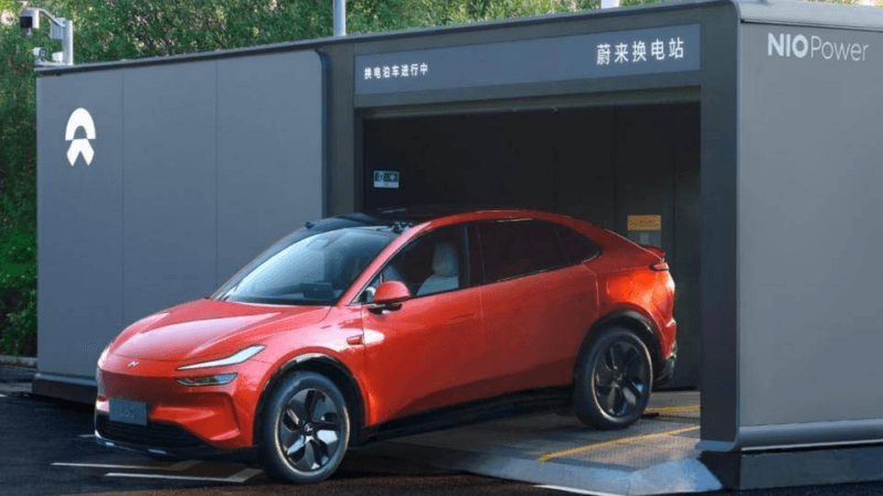 NIO Slams EREV Waste as BYD Dominates China EV Market